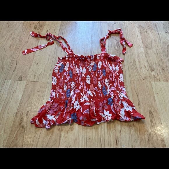 NWT Cynthia Rowley red floral cinched tank top - Picture 1 of 2